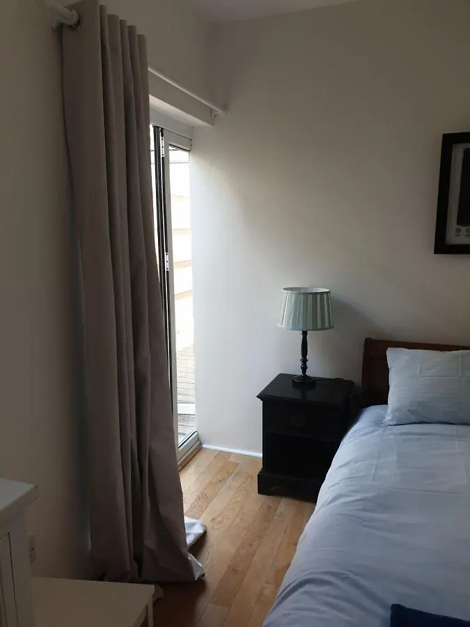 Privatunterkunft Ferienwohnung Hideaway Hove